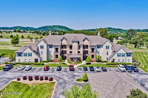 304-535 Rarity Bay Pkwy, Vonore, TN, 37885-2147 | Card Image