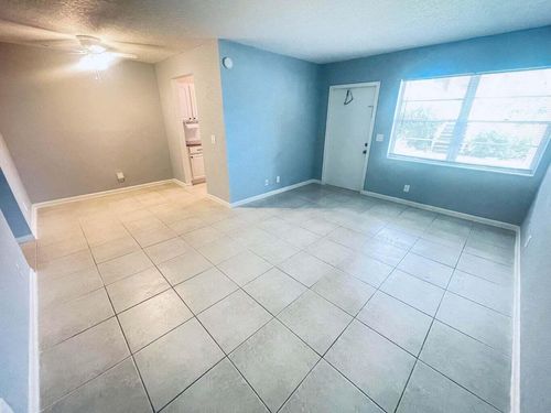 109-200 Croton Ave, Lantana, FL, 33462-2973 | Card Image
