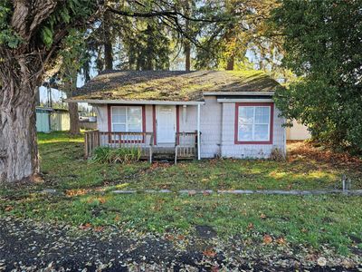 18220 Dallas Street Sw, House other with 3 bedrooms, 1 bathrooms and 2 parking in Rochester WA | Image 1