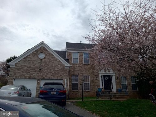 11711 Tall Pines Dr, GERMANTOWN, MD, 20876-4328 | Card Image
