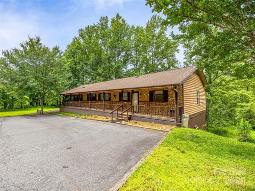 128 View De Lake Dr, Etowah, NC, 28729-7719 | Card Image