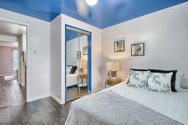 48 Archdekin Dr, House attached with 5 bedrooms, 3 bathrooms and 4 parking in Brampton ON | Image 28