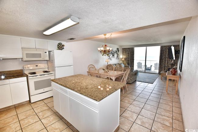 UNIT-111 - 1012 N Waccamaw Dr, Condo with 2 bedrooms, 2 bathrooms and null parking in Murrells Inlet SC | Image 13