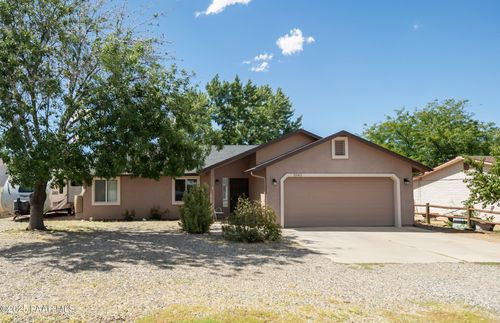 3542 N Etheridge Dr, Prescott Valley, AZ, 86314-8524 | Card Image