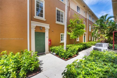 apt-907-2845 Ne 185th St, Aventura, FL, 33180-2967 | Card Image