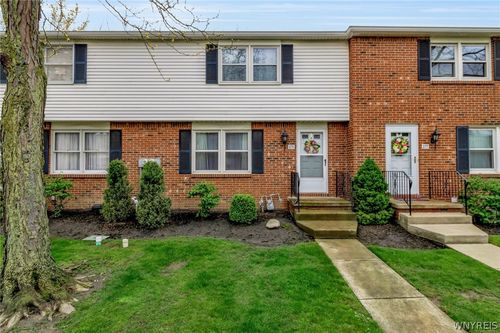 275 Wimbledon Ct, West Seneca, NY, 14224-1944 | Card Image