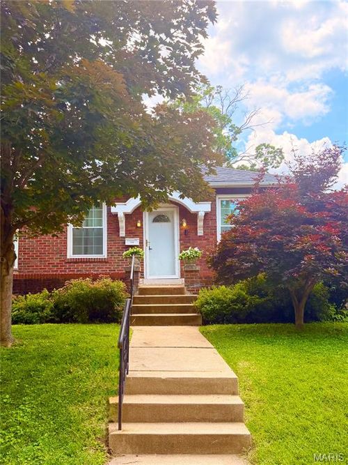5088 Milentz Ave, Saint Louis, MO, 63109-3513 | Card Image