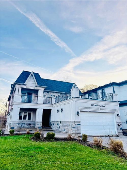 338 Ashbury Rd, Oakville, ON, L6K2M6 | Card Image