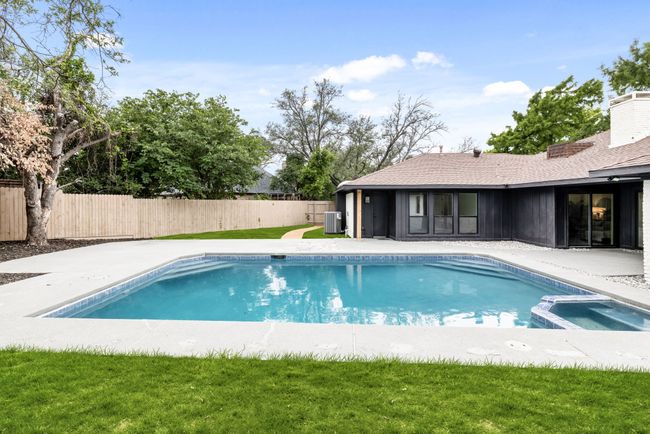 16918 Hunters Point Dr, House other with 4 bedrooms, 3 bathrooms and null parking in Dallas TX | Image 37