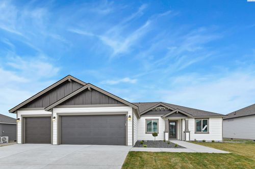 606 Grapevine St, Grandview, WA, 98930-4505 | Card Image