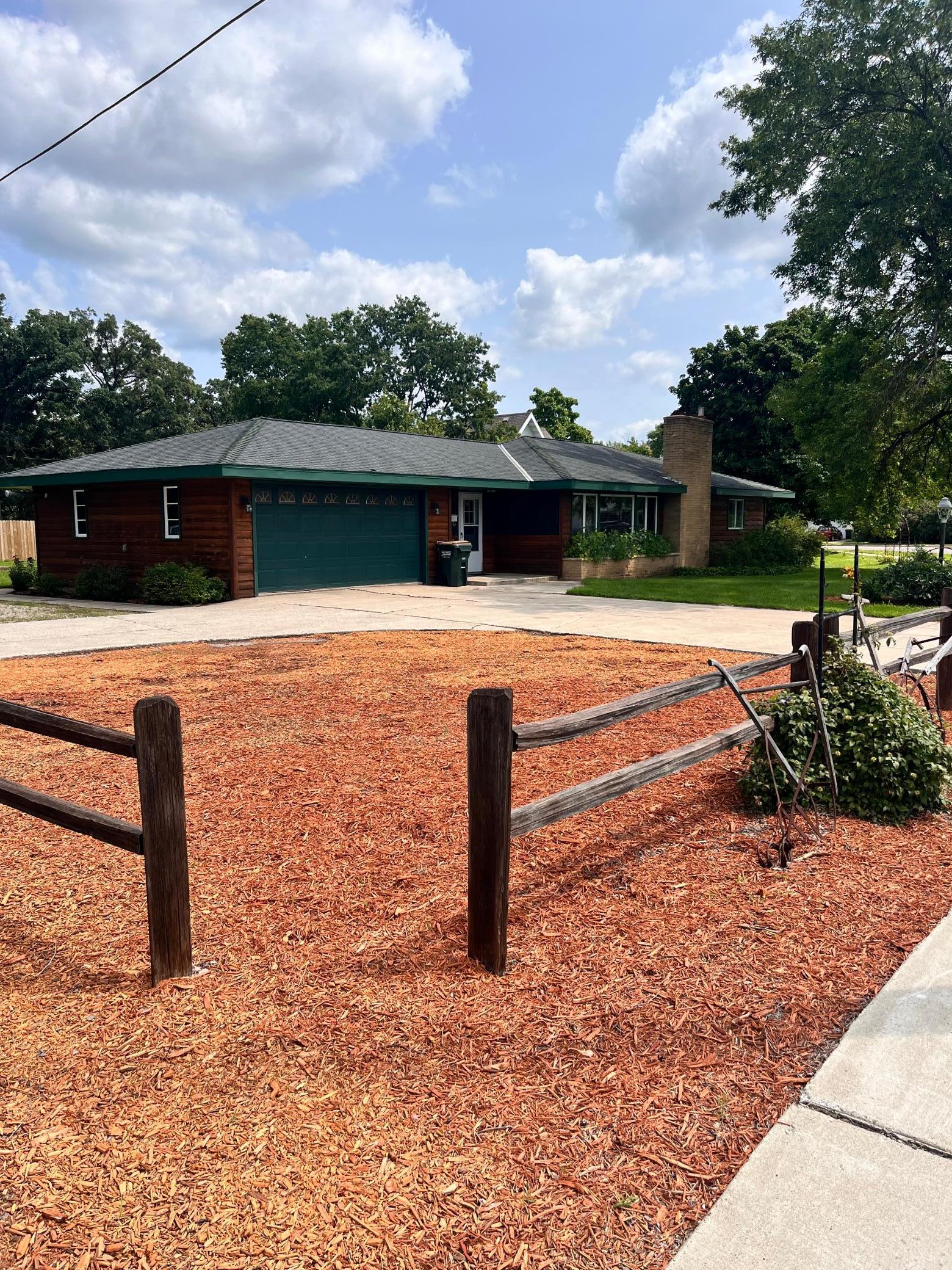 Business 23 , Paynesville, MN 56362