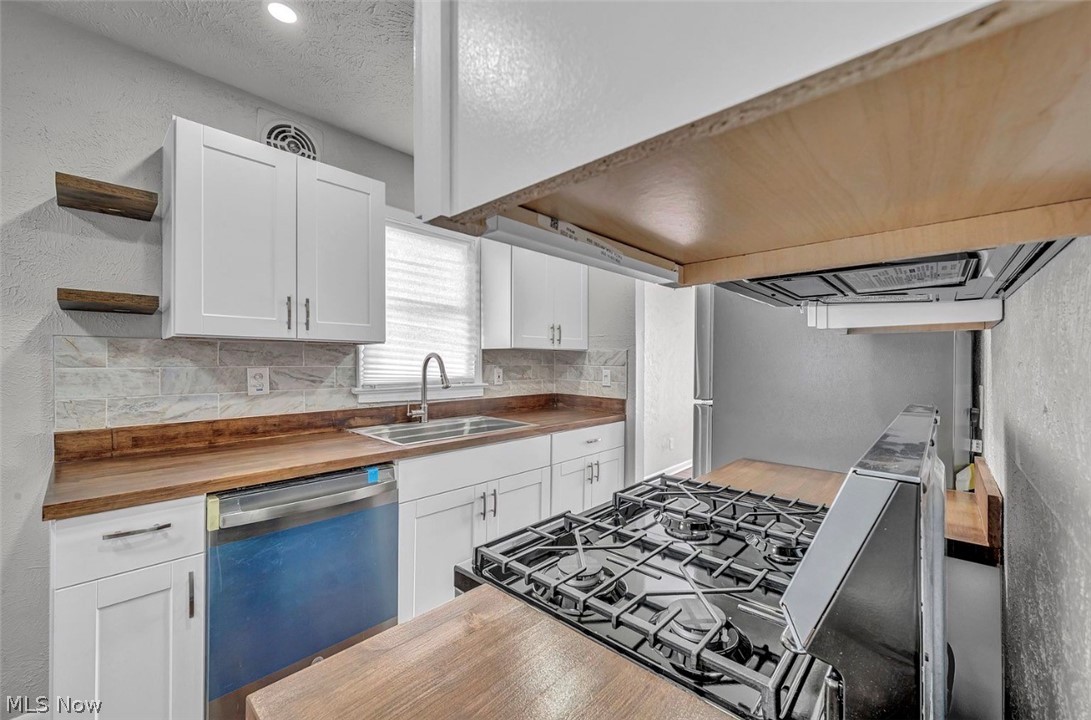 Residential Lease in Cleveland 4