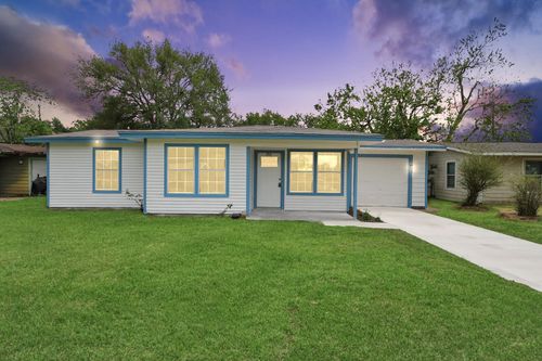 3511 Palm Ave, Texas City, TX, 77590-4310 | Card Image