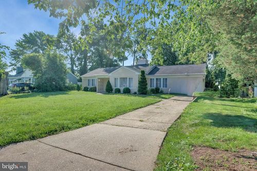 2703 Gaither St, TEMPLE HILLS, MD, 20748-1318 | Card Image