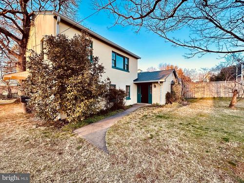 16 W Marshall St, MIDDLEBURG, VA, 20117-2708 | Card Image