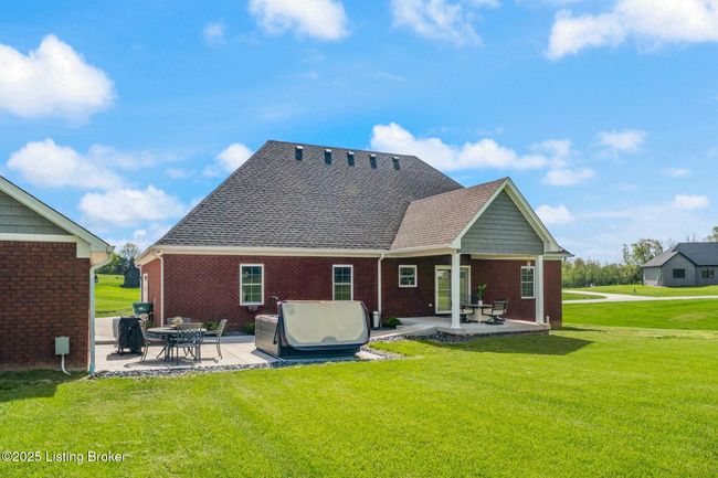 240 Brennan Ct, House other with 3 bedrooms, 2 bathrooms and null parking in Shepherdsville KY | Image 12