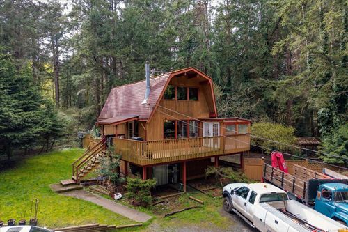 1545 Whalebone Dr, Gabriola Island, BC, V0R1X5 | Card Image