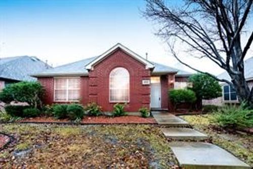 5909 White Pine Dr, Mckinney, TX, 75070-9507 | Card Image