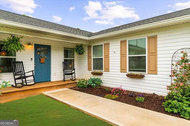1012 Cawthon Rd, House other with 3 bedrooms, 2 bathrooms and null parking in Toccoa GA | Image 5