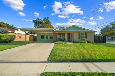 3358 Jamaica Way, House other with 3 bedrooms, 2 bathrooms and null parking in Mesquite TX | Image 1