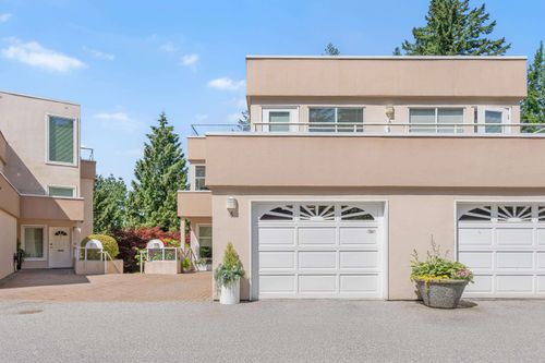 4-2425 Edgemont Blvd, North Vancouver, BC, V7P2L2 | Card Image