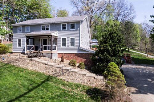 166 Wheatland Rd, Wexford, PA, 15090-6823 | Card Image