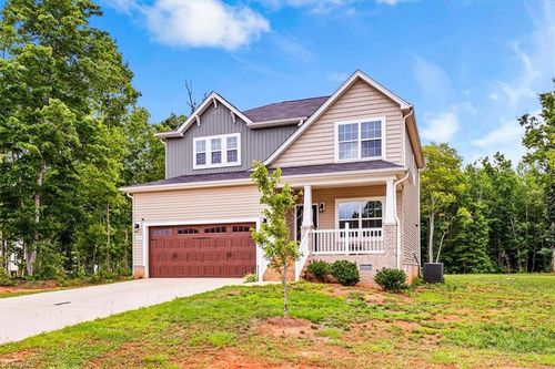 6511 Rogers Farm Rd, Pleasant Garden, NC, 27313-9729 | Card Image