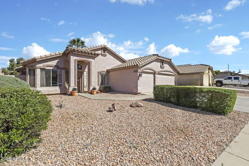 8336 W Stella Way, Glendale, AZ, 85305-2515 | Card Image
