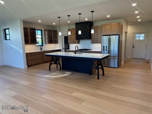86 Hilgard Peak Ct, Bozeman, MT, 59718-1110 | Card Image