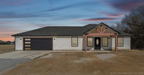 239 E 500, Pryor, OK, 74361-7103 | Card Image