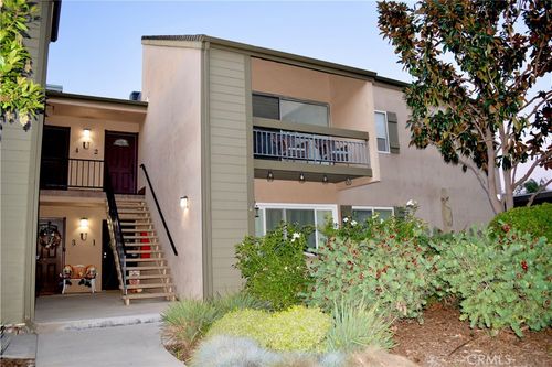 unit-u2-24525 Trevino Dr, Valencia, CA, 91355-2831 | Card Image