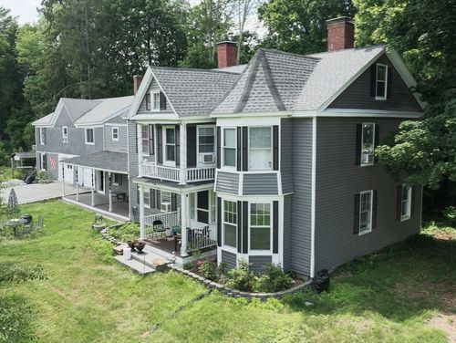76 Union St, Barre, MA, 01005-8716 | Card Image