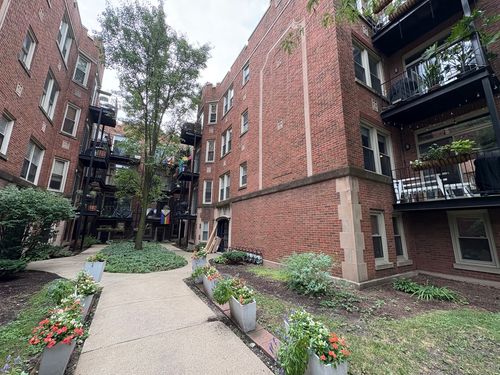 apt-1a-1649 W Pratt Blvd, CHICAGO, IL, 60626-4127 | Card Image