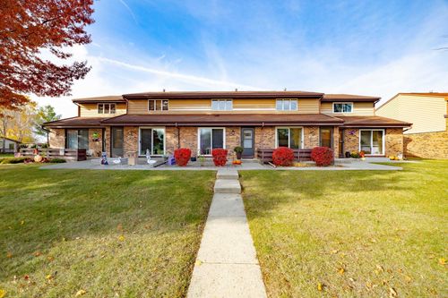 1411 Holly Dr, Janesville, WI, 53546-1437 | Card Image