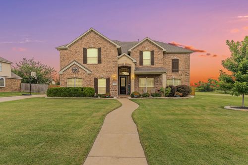 1424 Bassett Hound Dr, Haslet, TX, 76052-2938 | Card Image