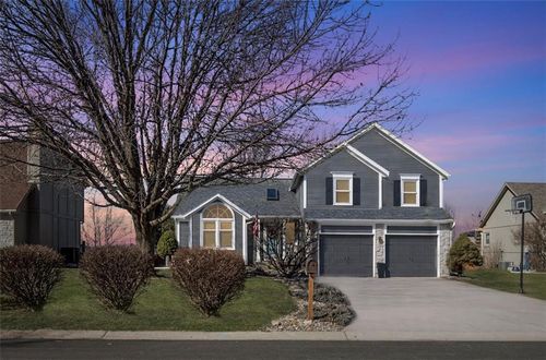 4109 Sw Washington Dr, Blue Springs, MO, 64014-5551 | Card Image
