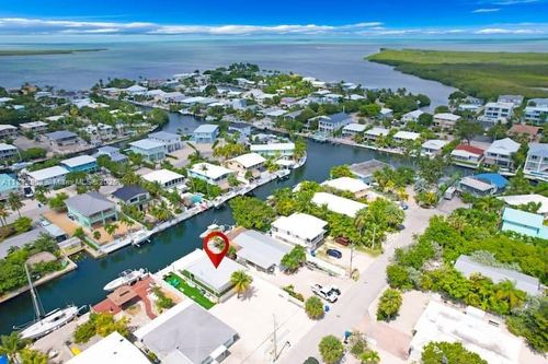 125 Gardenia St, Tavernier, FL, 33070-2209 | Card Image