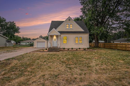 2031 E Hile Rd, Muskegon, MI, 49444-4401 | Card Image