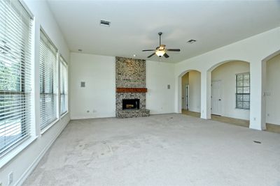 110 Stable Oaks, House other with 4 bedrooms, 2 bathrooms and 6 parking in Liberty Hill TX | Image 3