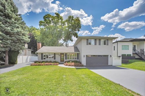 17W141 Monterey Ave, Oakbrook Terrace, IL, 60181-4434 | Card Image
