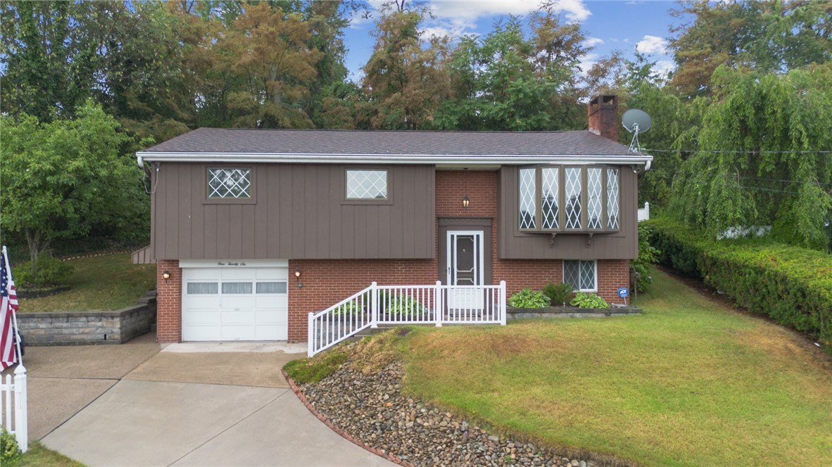 Hershey Dr, Mckeesport, PA 15132