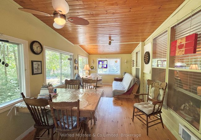 81 Thompson Ave, House other with 3 bedrooms, 1 bathrooms and 2 parking in Southampton ON | Image 22