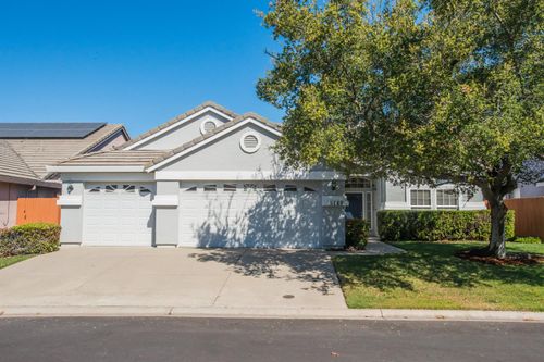 5140 Whisper Oaks Ln, Carmichael, CA, 95608-3470 | Card Image
