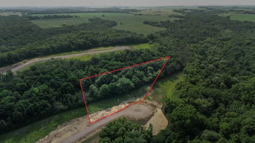 3072 Woodland Valley Ln Sw, Rochester, MN, 55902-6503 | Card Image