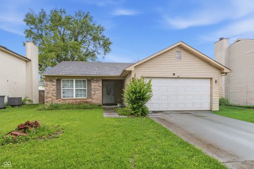 6516 Hazelhatch Dr, Indianapolis, IN, 46268-8602 | Card Image