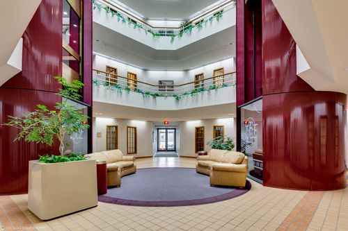 4d-340 W Butterfield Rd, Elmhurst, IL, 60126-5069 | Card Image