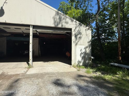 343 Pecks Site 7 Rd, Pittsfield, MA, 01201 | Card Image