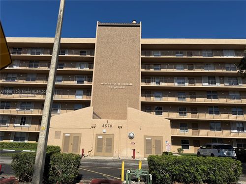 apt-506-4570 Nw 18th Ave, Deerfield Beach, FL, 33064-1071 | Card Image