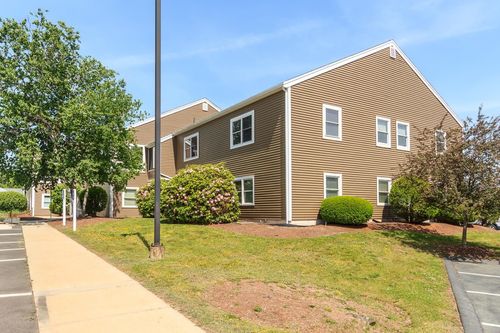 206-45 Stiles Rd, Salem, NH, 03079-2851 | Card Image