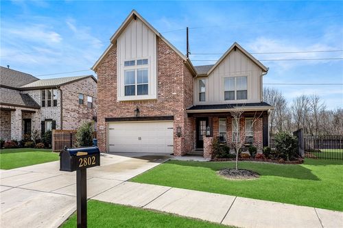 2802 Sw Nottingham Ave, Bentonville, AR, 72713-4006 | Card Image